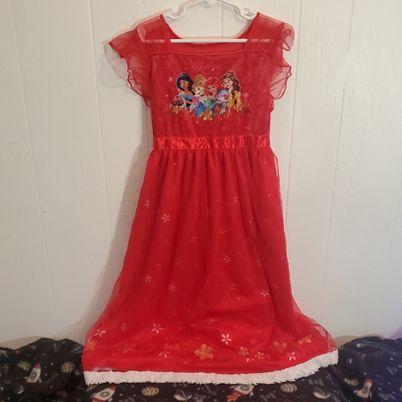 Disney Princess Girls Size 8 Red Layered Nightgown 🌏5/$10🌏 - Picture 1 of 7